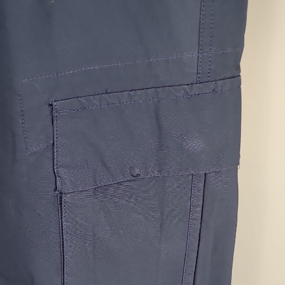 Chaps Men's NEW Navy Blue Cargo Shorts Relaxed Fit - Picture 3 of 8